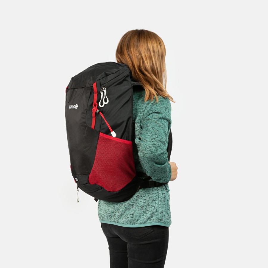 ACCESORIOS Izas Otros accesorios | Mochila De Trekking Negra Y Roja 25L Novax M